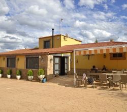 Albergue Rural Villatoya 