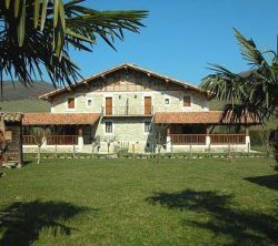 Casa Rural Sagastietxea I Y Ii