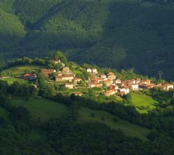 Apart. Rurales    La Seronda De Redes 