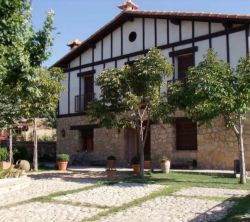 Caserio Diez Cerezos