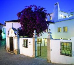 Pousada Conde De Ourm