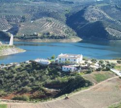 Hotel Rural Caserio de Iznajar