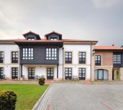 La Casona De La Roza