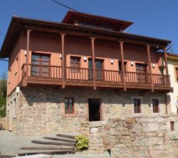 Casa De Aldea La Gantal