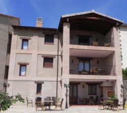 Apartamentos Casa Villacampa
