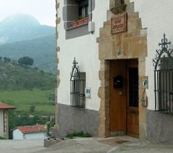 Casa Rural Azkorena