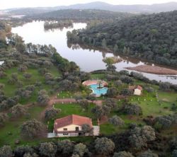 Casa Rural Hacienda El Lago